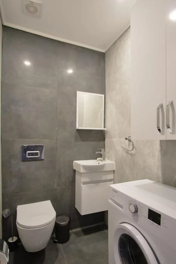 Taxim Home With Terrace Istanbul Apartment