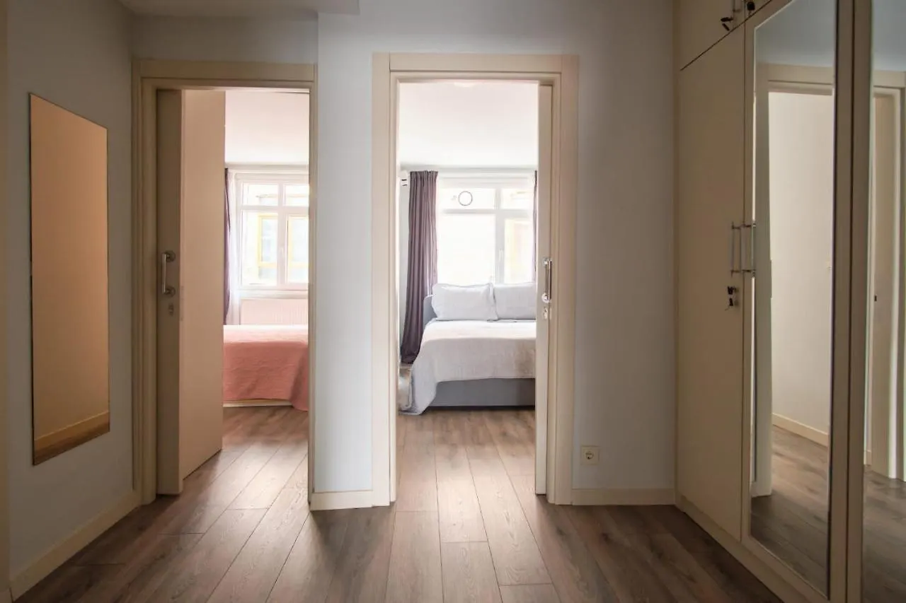 Apartment Taxim Home With Terrace Istanbul